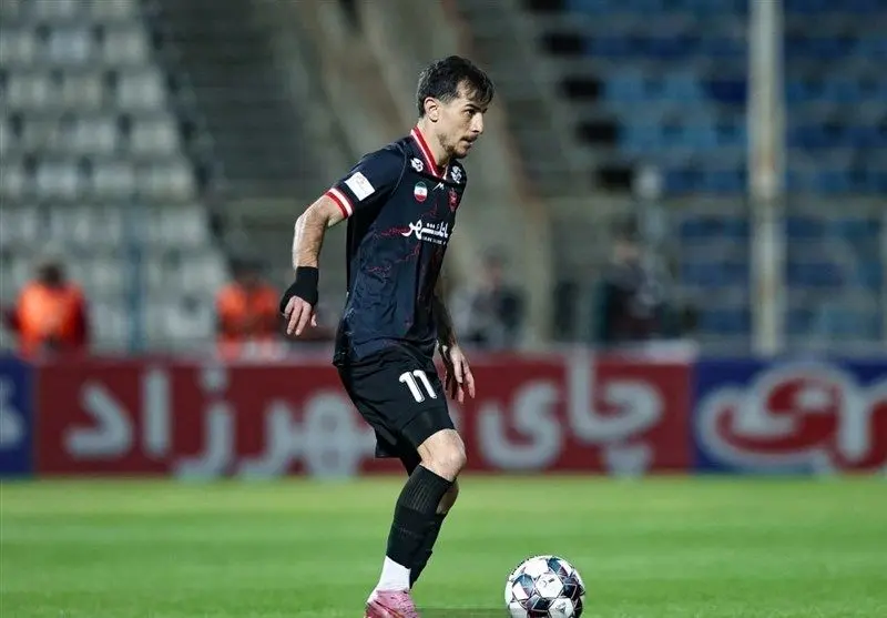 شوک بزرگ در پرسپولیس: احمدزاده قربانی توافق پشت پرده شد؟