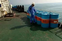 شوک نفتی بزرگ در راه است: ونزوئلا زیر آتش، نیجریه میدان جنگ آمریکا!