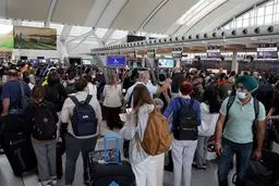 فاجعه پروازی در آمریکا: 1900 پرواز در آستانه فروپاشی!