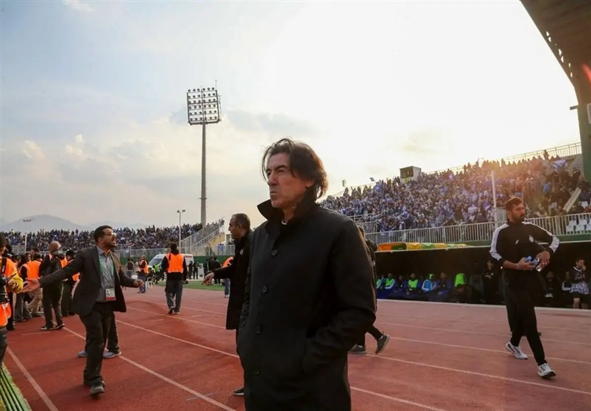 ساپینتو: صدرنشینی ما پرسپولیس را می‌ترساند/ پیروزی در خانه حریف مهم بود