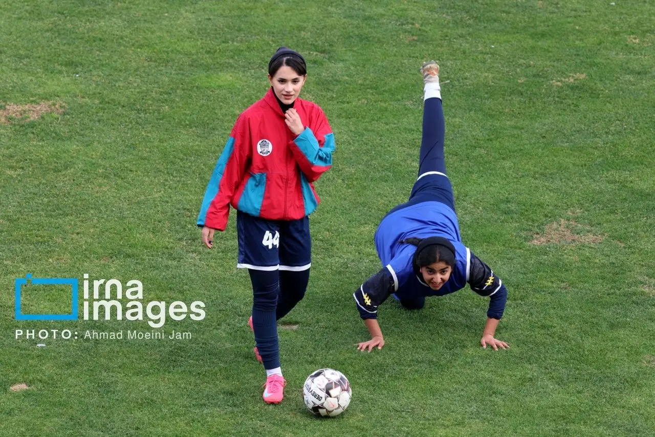 رسوایی در لیگ برتر فوتبال زنان؛ پرسپولیس در مقابل یاسام، تصاویر جنجالی منتشر شد!