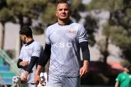 حامد لک داور را به خاک و خون کشید/ استقلال منفجر شد