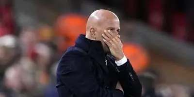 اشلوت زیر آوار انتقادات: آیا سران لیورپول او را هم کنار میگذارند؟