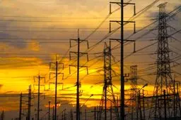 صنعت برق: این مطالبه میلیاردی قرار است جیب چه کسی را پر کند؟