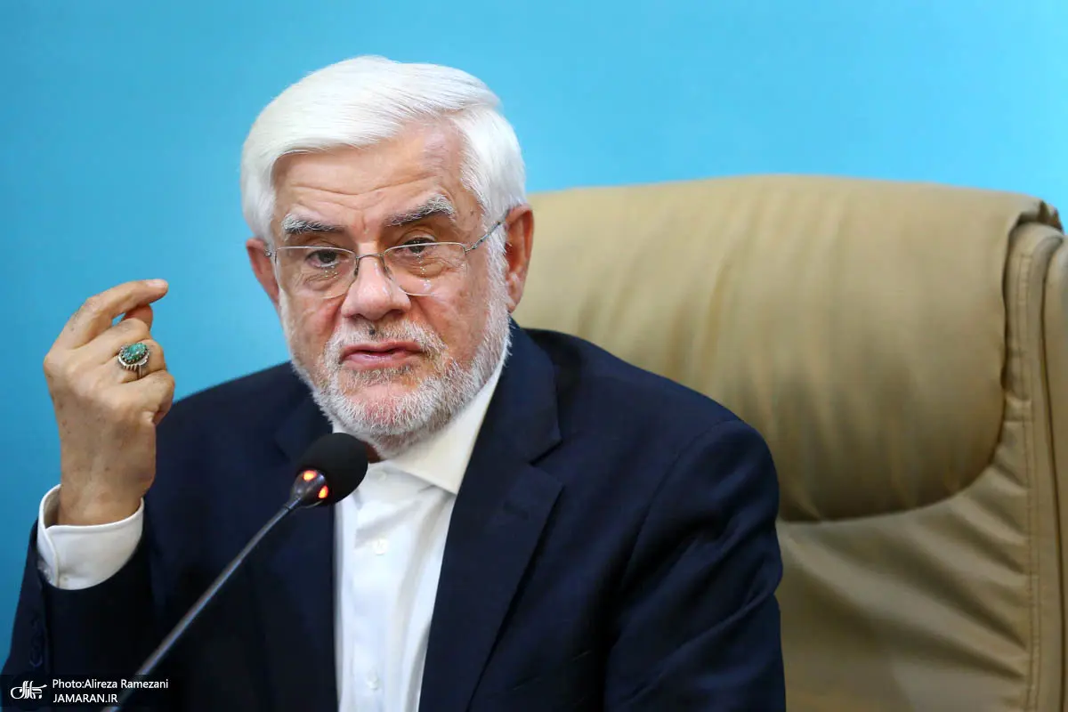 خاطره ناگفته دکتر عارف از همراهی اش با رهبر انقلاب در سفر به بم