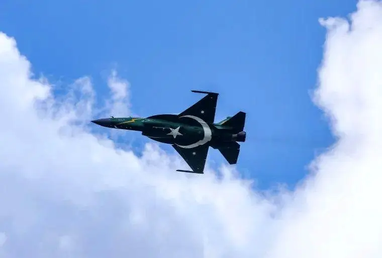 هشدار فایننشال تایمز: هند و پاکستان در آستانه مسابقه تسلیحاتی ویرانگر؛ قدرت‌های بزرگ، شرکای پنهان دلالان سلاح!