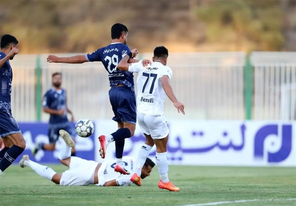 رسوایی جدید در فوتبال ایران؛ رد شکایت چادرملو از داور جنجالی و یک علامت سوال بزرگ!