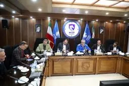 پشت‌پرده استقبال داغ مجلس از ایران‌خودرو: آیا هیبریدی‌ها مرهم زخم بازارند یا بهانه‌ای برای سود بیشتر؟