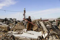 زلزله سرپل ذهاب: زخم روانی پنهان که نسل‌ها را به تباهی می‌کشاند