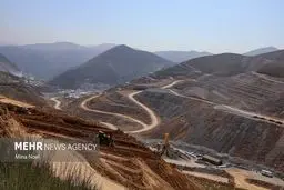 مشت حقوقی بر صادرات! عوارض بدون مبنا، قانون‌گریزی آشکار