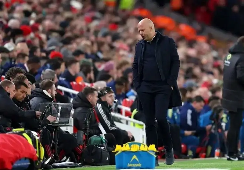 خطر فروپاشی در لیورپول؛ زلزله در آنفیلد!