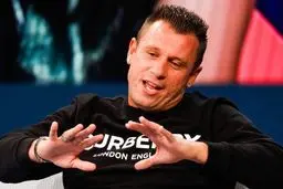 کاسانو آب پاکی را ریخت: کیوو از اینتر رفتنی شد!