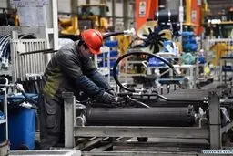 وزارت صمت عامل اصلی سقوط صنایع ایران: استراتژی گمشده، سردرگمی بیداد می‌کند