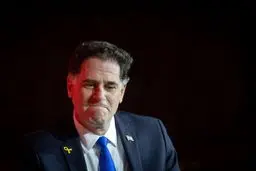 استعفای ناگهانی "ران درمر"؛ پایانی بر دوران پرحاشیه وزیر راهبردی اسرائیل؟