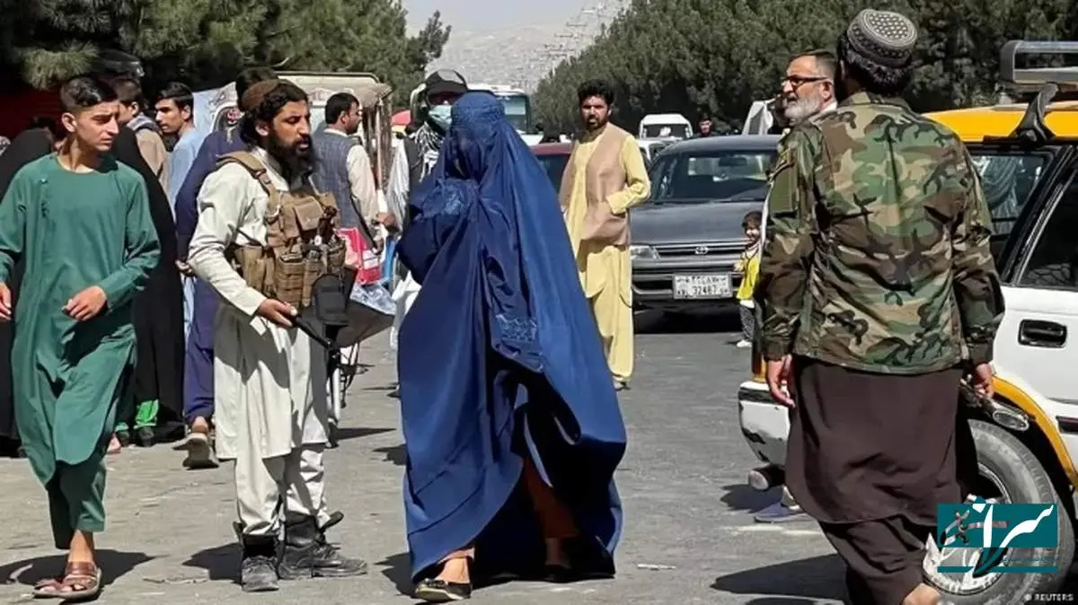 سرودن شعر عاشقانه درباره دختران و پسران ممنوع شد