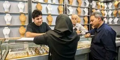 یاران ثروتمند، جیب ملت را خالی کردند! رسوایی ۵.۳ هزار میلیاردی فرار مالیاتی در یزد و خراسان رضوی