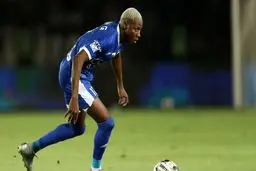 بمب خبری استقلال ترکید: بازگشت شوکه کننده ستاره خارجی! پازل قهرمانی آبی‌ها تکمیل شد؟