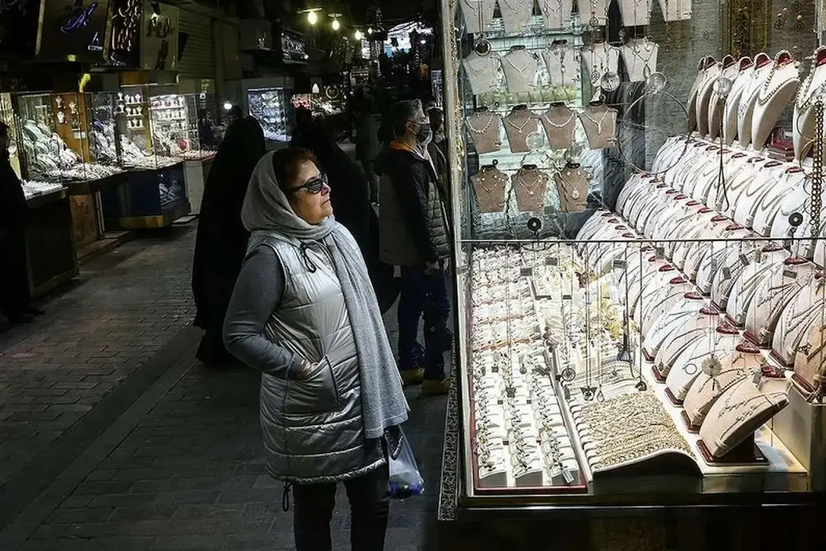 فوری و تکان‌دهنده: ۲۰ روز کابوس مالی برای ۸۳۴ طلافروش! حساب‌هایشان همچنان مسدود است