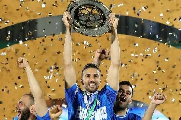 این فرد مانع حضور سید حسینی در استقلال است