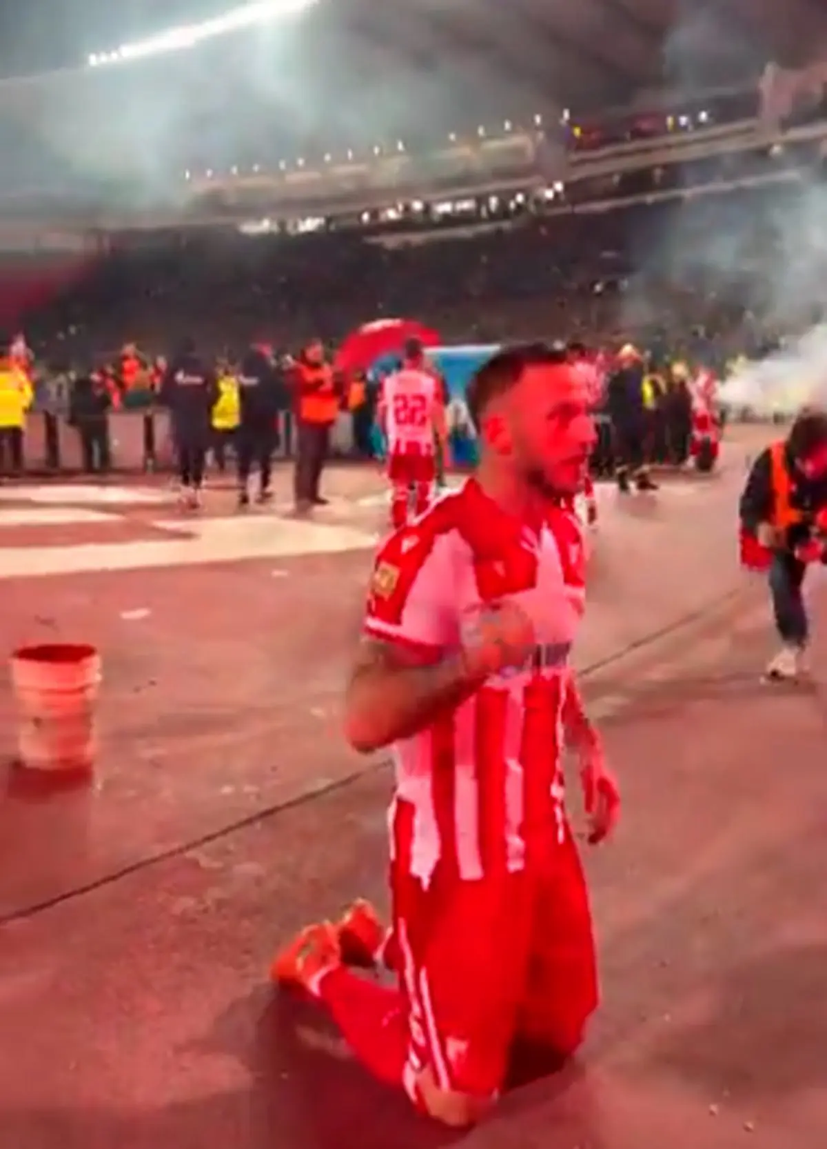 اشک‌ها و فریاد وفا در دربی بلگراد: آرناتوویچ پیمانش با سینیشا را عملی کرد! "بهت گفته بودم سینیشا!"