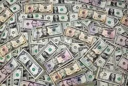 قیمت دلار امروز ۶ دی: انفجار یا سقوط؟ همه پیش‌بینی‌ها نقش بر آب شد!