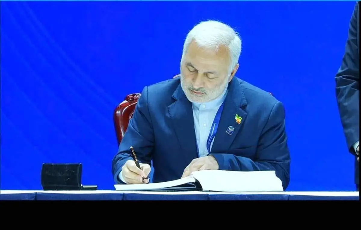 عراقچی در تبریز چه میکند؟ دیپلماسی یا باجدهی استانی؟