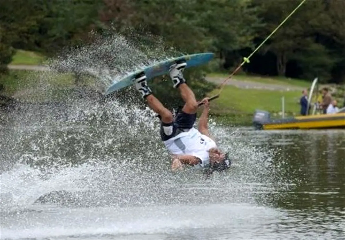 جنجال در اسکی روی آب؛ رئیس فدراسیون چهره واقعی را برملا کرد؟