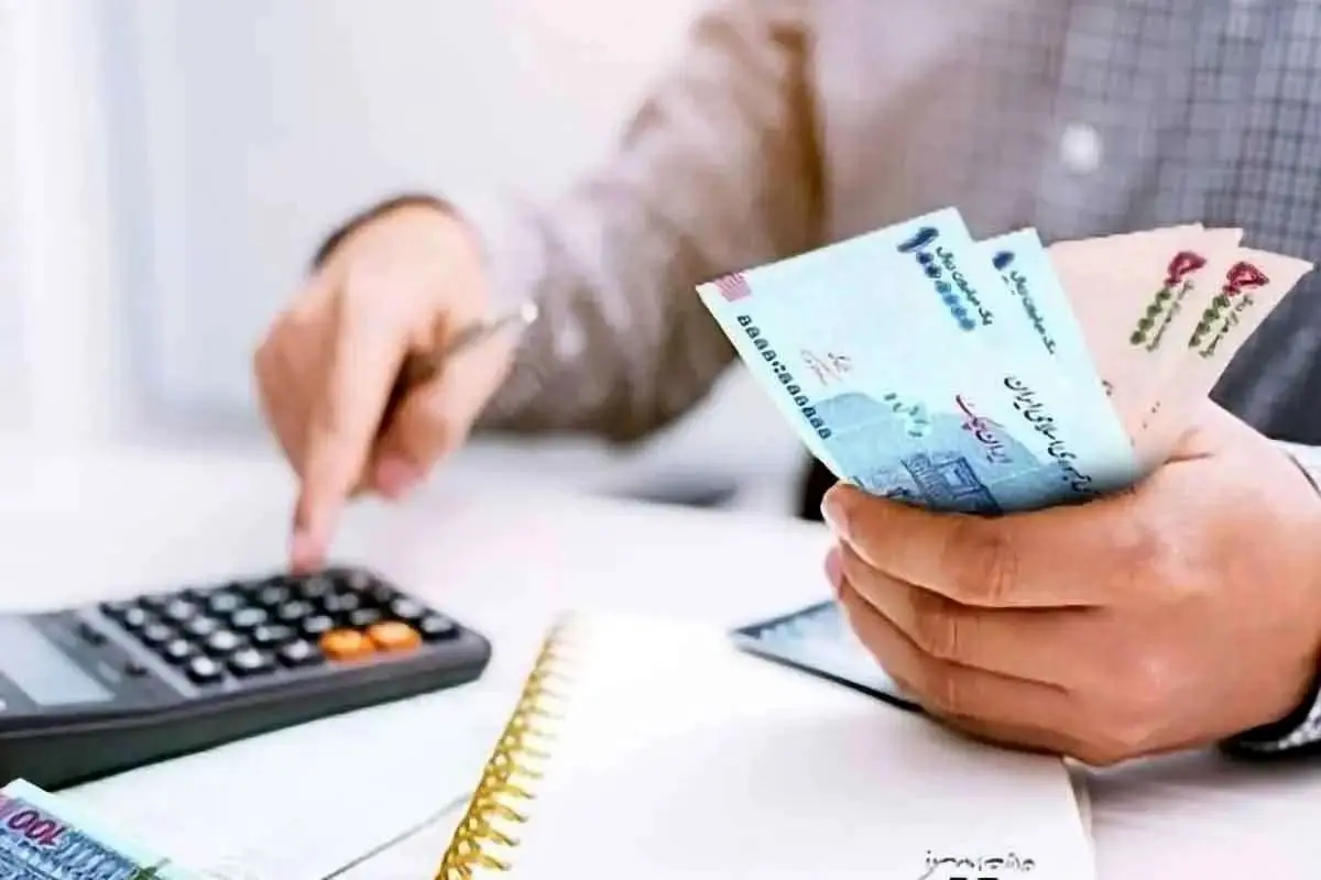 کارگران و بازنشستگان منتظر افزایش حقوق باشند؟