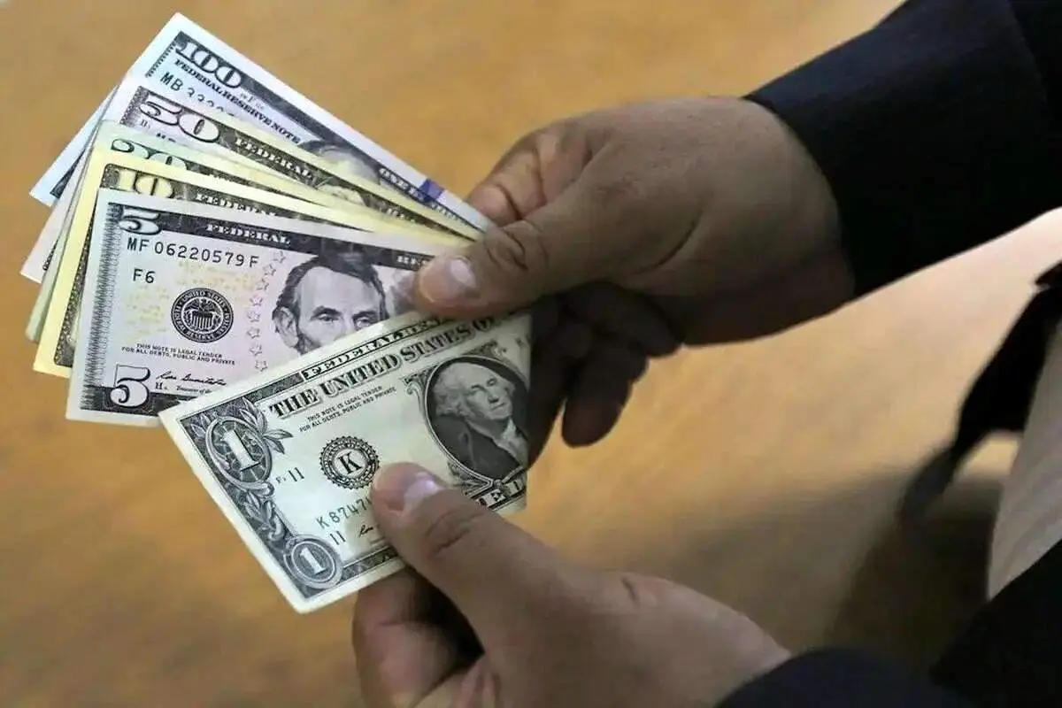 دلار ریخت چون …