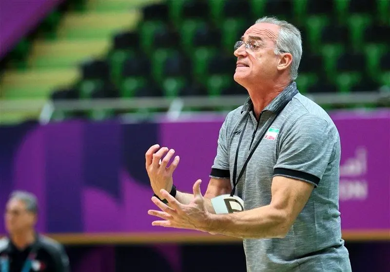 طوفان در فدراسیون هندبال: سرمربی و بازیکنان بعد از شکست تحقیرآمیز مقابل قطر چه گفتند؟