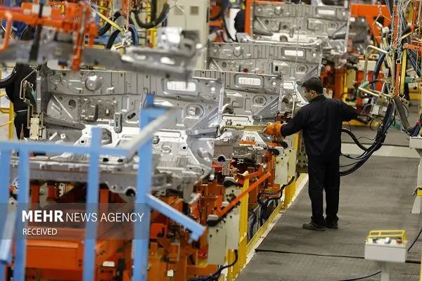 سایپا و ایران‌خودرو در انتظار ۴۰ همت از جیب بانک‌ها؛ پشت پرده تاخیر چیست؟