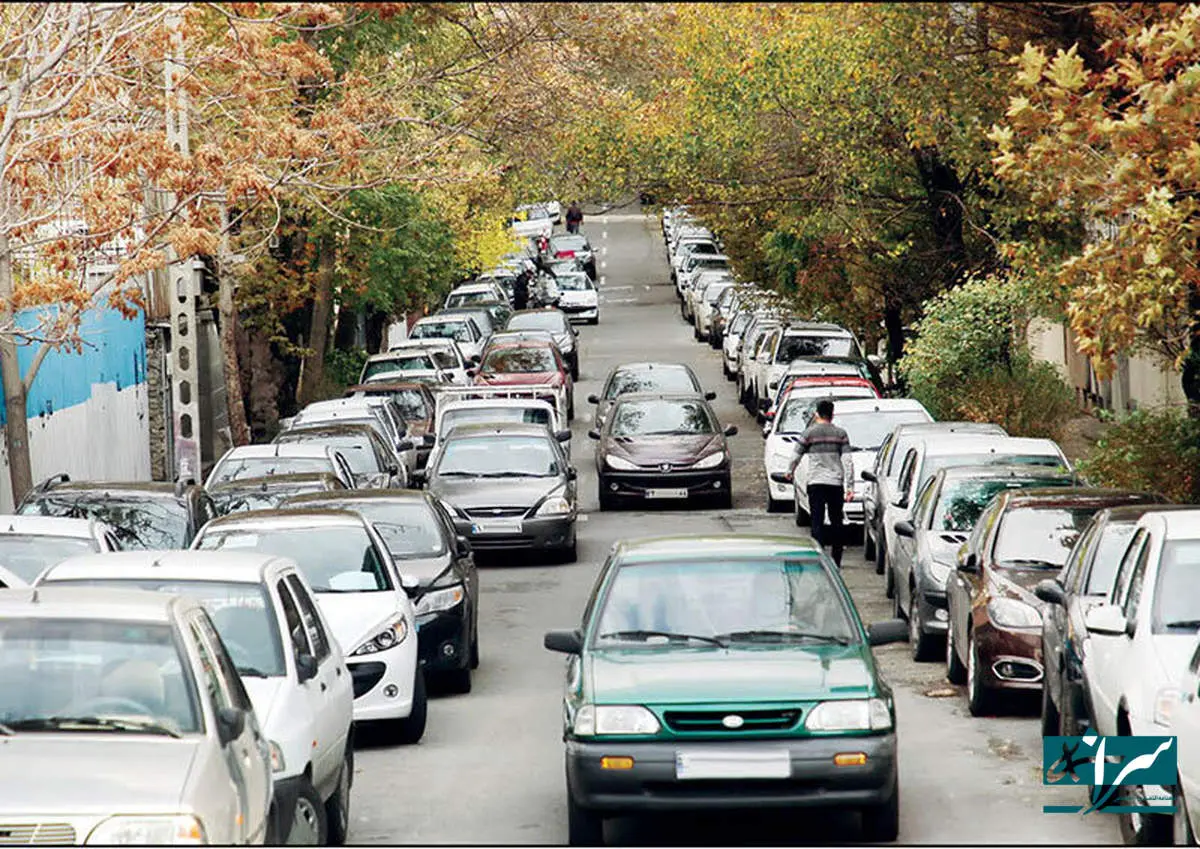 جریمه بی‌دلیل خودروها در خیابان / کسی علت را نمی‌داند