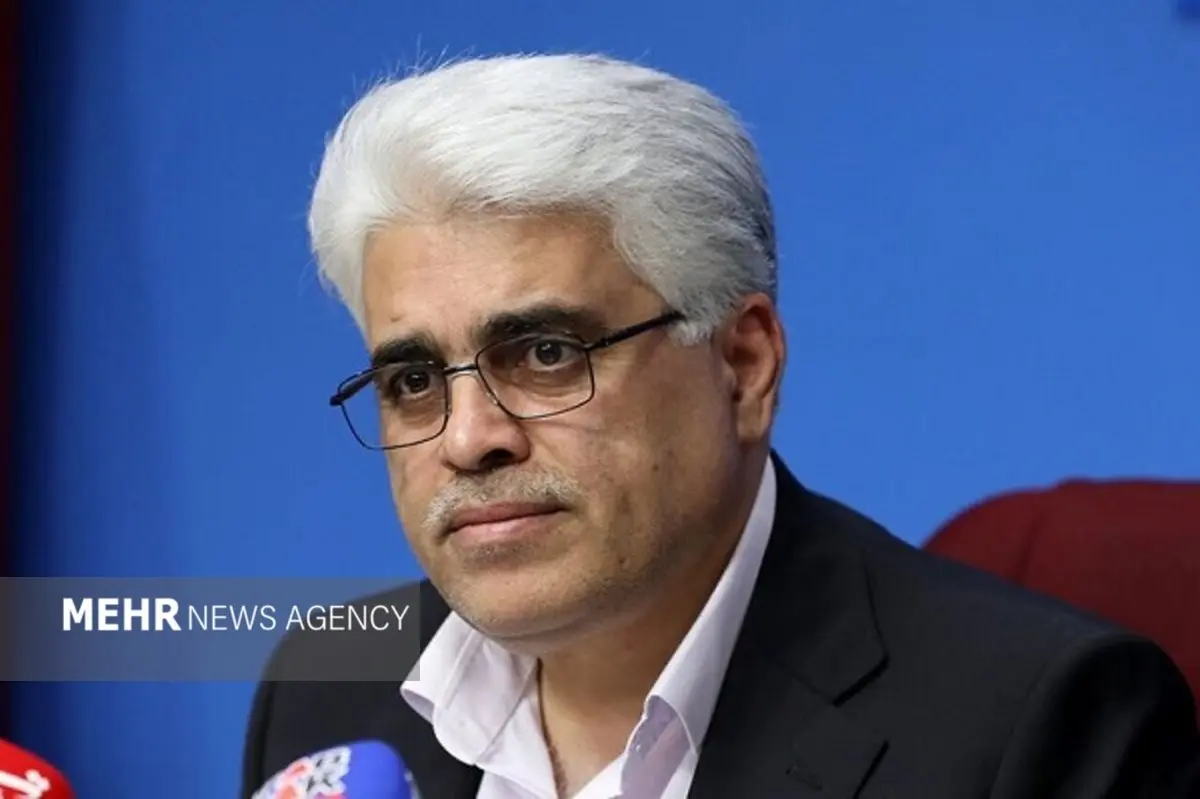 **دولت عقب‌نشینی کرد: سهمیه بنزین خودروهای تعویض پلاک نجات یافت!**