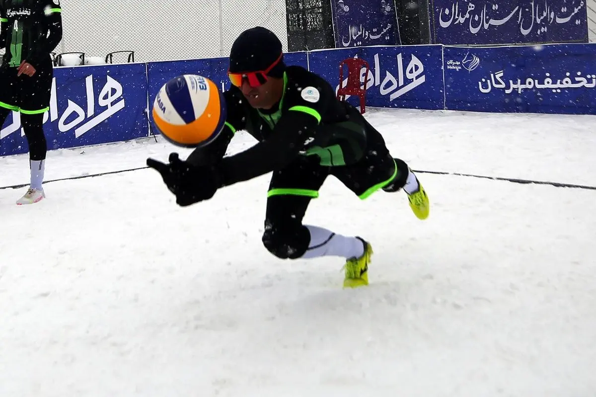 والیبال برفی در ایران: همدان میزبان رقابت‌های تاریخی آسیا!