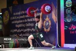 لحظات نفس‌گیر سیزم: وزنه‌ها لرزیدند، رکوردها جابجا شدند!