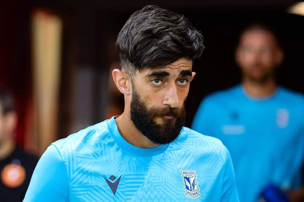 نیم نگاه استقلال به گزینه نقلوانتقالاتی پرسپولیس