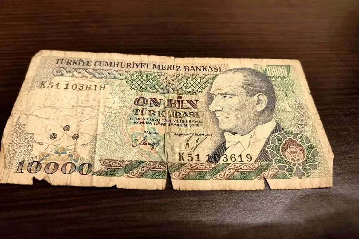 فاجعه ارزی در راه است؟ سقوط آزاد لیر و وحشت در بازار!