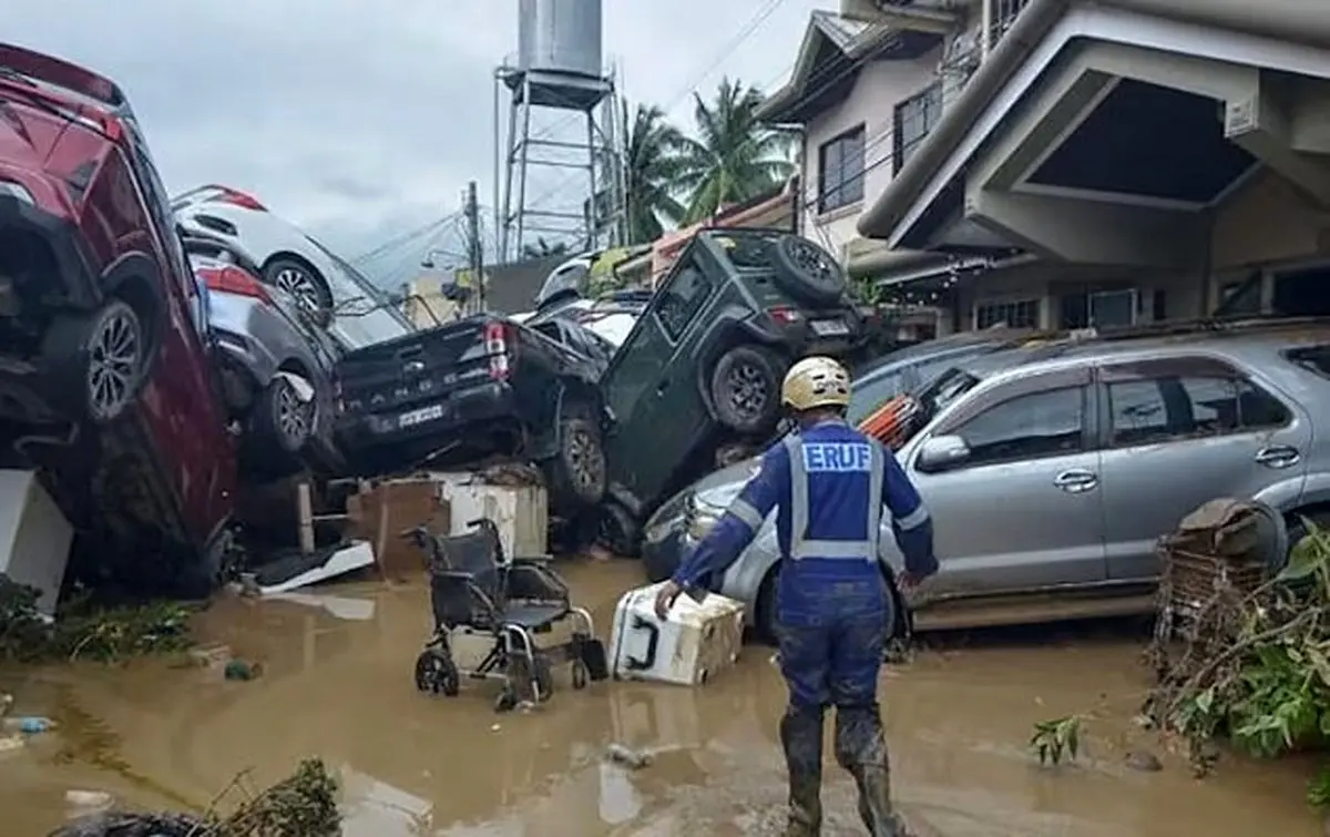 طوفان مرگبار فیلیپین را در بر گرفت؛ صد هزار نفر آواره!