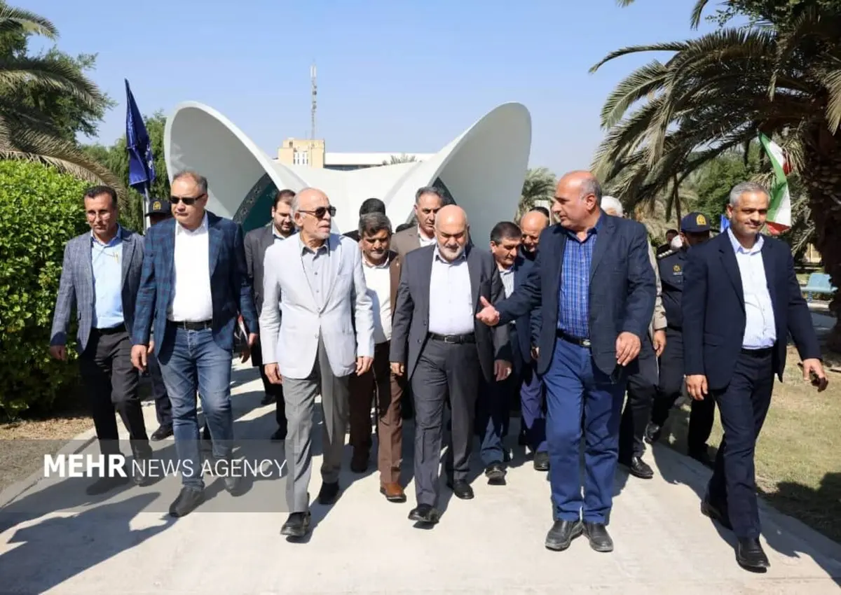 بندر امام خمینی (ره): غول خفته اقتصاد دریاپایه یا توهم نماینده رئیس‌جمهور؟