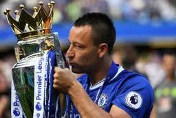 جان تری طوفان به پا کرد: "بهترین مدافع تاریخ انگلیس منم، فن‌دایک در حد من نیست!"