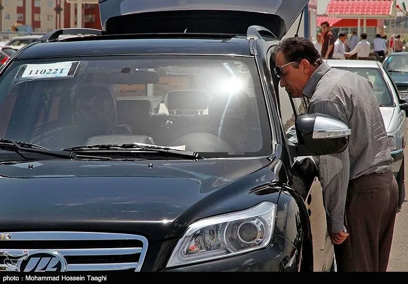 رسوایی بازار خودرو: گرانی، قحطی و تاخیرهای نجومی!