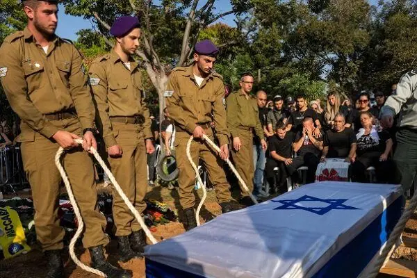 جنجال عظیم: اسرائیل جسد افسر ارشد خود را تحویل گرفت! 