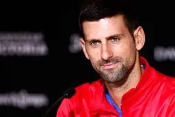 جوکوویچ: موفقیت آسانسوری نیست؛ پله‌ها را خودتان بالا بروید!