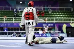 زلزله در مسابقات جهانی تکواندو: پسران ایران تاج قهرمانی زیر ۲۱ سال را بر سر گذاشتند!