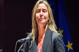 پای چهره مشهور برجام به اداره پلیس باز شد/ بی‌گناهم و آزاد شدم!