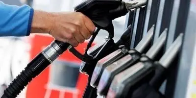 فوری؛ بنزین سوپر ۸ آذر در راه جایگاه‌ها: خبری که همه منتظرش بودند!