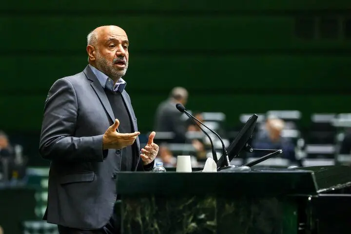 کالابرگ ۲.۵ میلیارد دلاری در راه است؛ اما خبر شوکه‌کننده: دولت ۷ دهک یارانه‌بگیر را 'از نو' بررسی می‌کند! آیا شما حذف می‌شوید؟