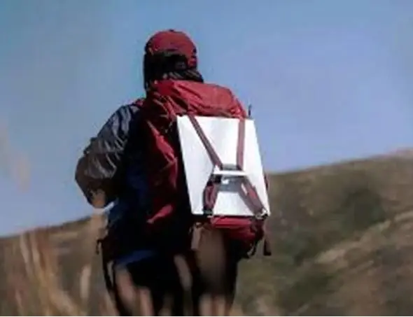 ماهواره استارلینک غیرقانونی در کوله‌پشتی