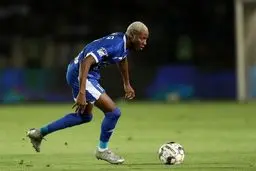 بیانی شوک آفرید: پرده‌برداری از راز افتادن‌های جنپو! آیا این بازیکن نقش بازی می‌کند؟