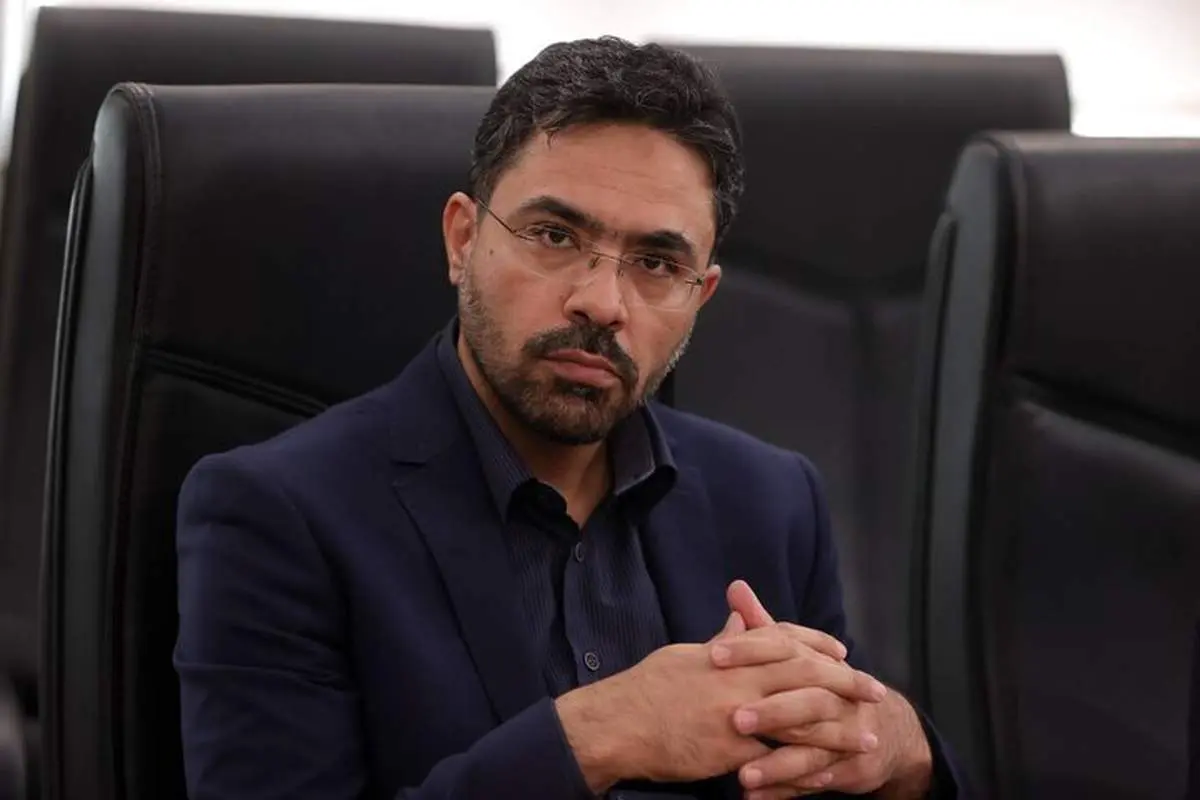 طلا و نقره آنلاین بازار را دست گرفته‌اند؟ قانون گذاران چه می‌دانند؟